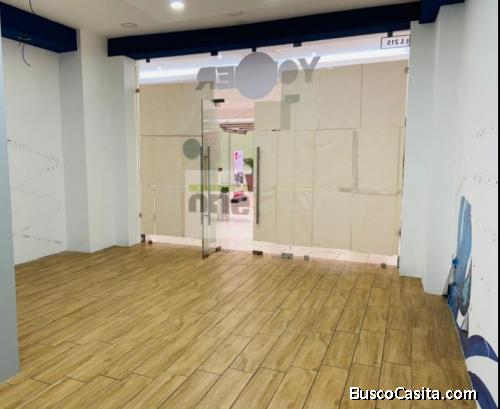 Zona 10 Local Comercial de 48 mts2 en Los Proceres
