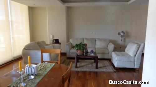 EN DIRECTO Apartamento en Renta nivel Alto Zona 10 