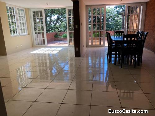  AnteriorSiguiente En alquiler apartamento amueblado en 15 Colonia La Isla