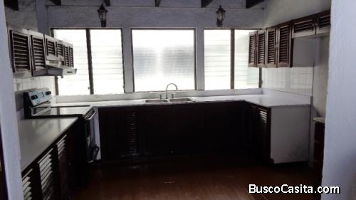DIRECTO: Apartamento en Renta Zona 15