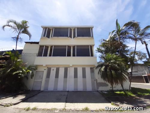Excelente Vivienda en zona 11, colonia Mariscal