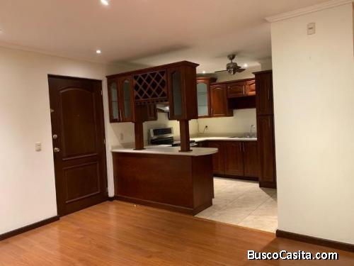 DIRECTO: Apartamento en renta zona 14 – Nivel Alto