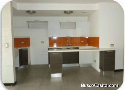 EN DIRECTO: 2 Apartamentos en renta zona 15 Colonia Tecún Umán – Mismo edificio distinto nivel