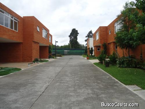 RENTA casa en condominio en San Gaspar zona 16
