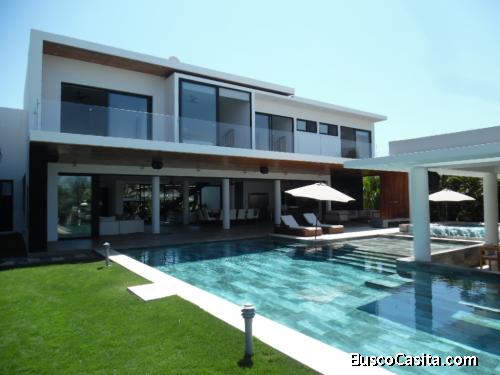 VENDO CASA EN MARINA DEL SUR