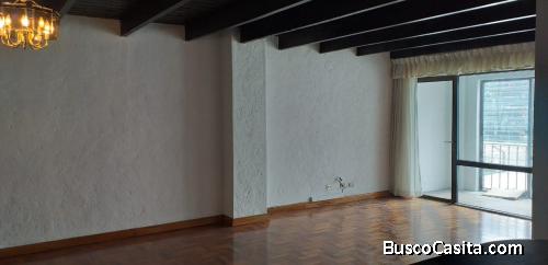 EN RENTA amplio apartamento en zona 15 VH2