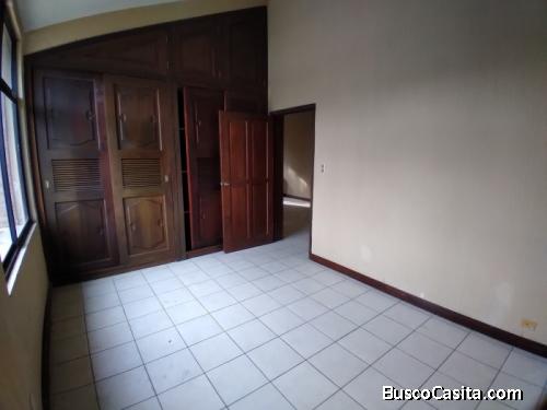 Venta y Renta casa zona 2, Guatemala.