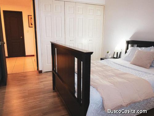 Renta Apartamento amueblado en zona 14