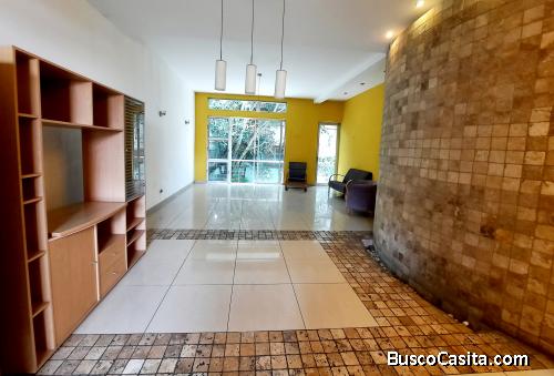 Alquilo apartamento en zona 15, Vista Hermosa 2