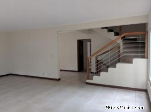Casa en Condominio Km. 14.5 Carretera a El Salvador