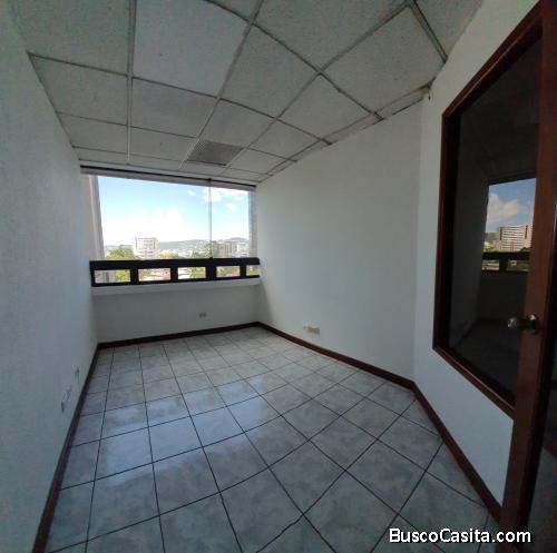 Alquiler de oficina de 70 mt2 en zona 10 Guatemala