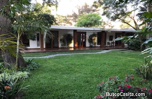 Casa en Venta en La Cañada Zona 14