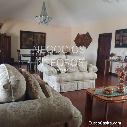Casa en Venta de 1 Nivel, 4 dormitorios - Colinas de Castel Fraijanes