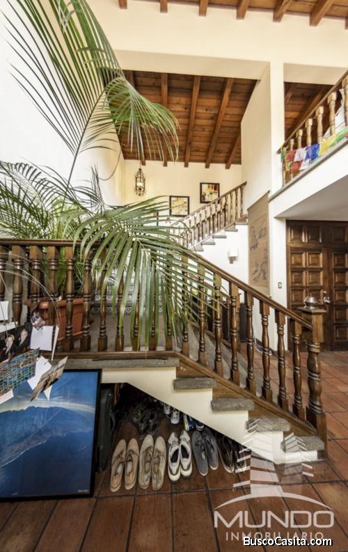 CASA EN RENTA EN ZONA 14 EN CONDOMINIO