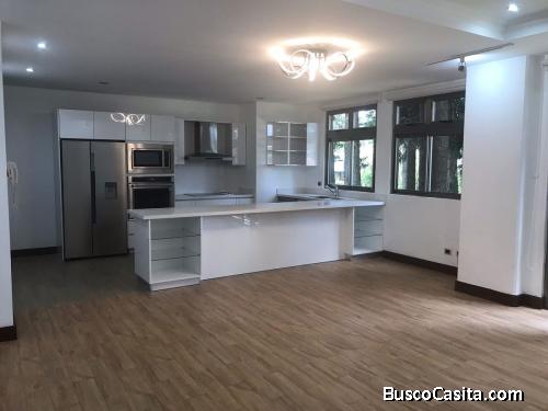 Apartamento en renta en Torre I Oakland, zona 10