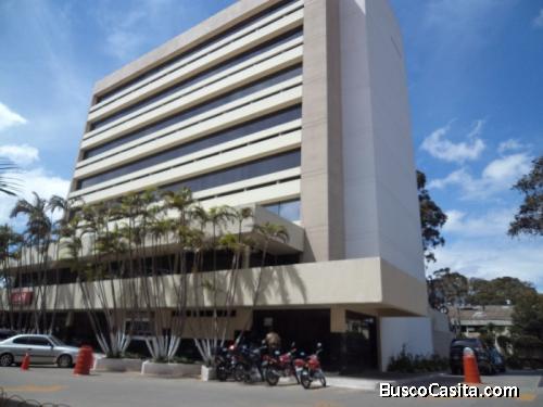 Renta de Oficina en Edificio Galerías del Sur, Zona 11