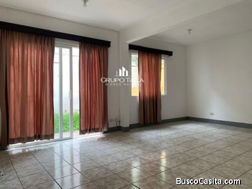 Casa en Venta  Zona 2 Condominio Altos de San Ángel
