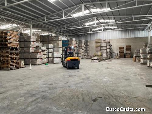 CityMax Antigua Amplia bodega en renta Santa Lucia Milpas Altas