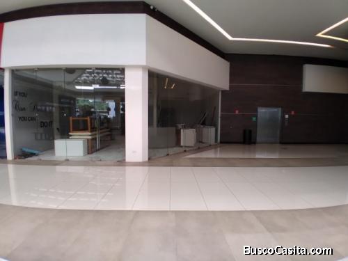 Renta de Local en Zona 9 Blvd. Liberación