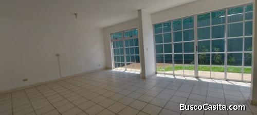 Residencia en renta Condominio de zona 14 Guatemala.