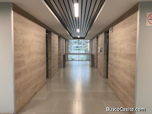 Oficina/Clínica en RENTA zona 9, Edificio Zona Médica