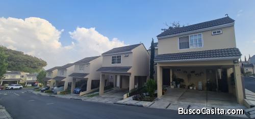 Vendo Casa en Prados de San Cristóbal 