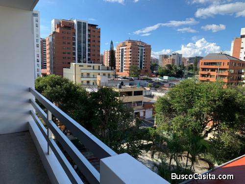 Apartamento En Renta Amueblado Edificio Bresciani, Zona 10