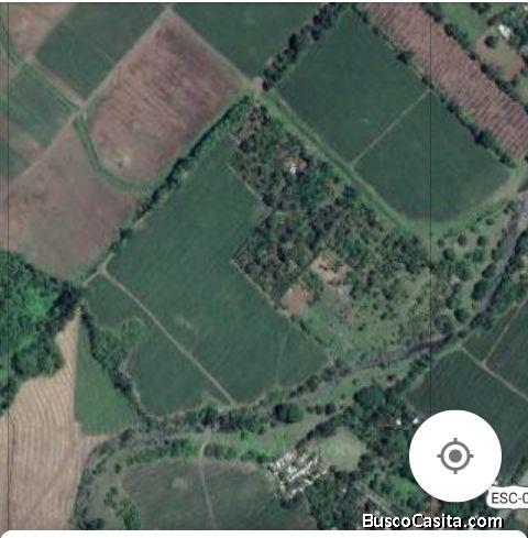 Buen acceso  y area amplia