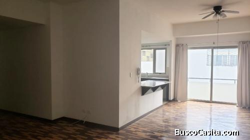 Alquilo Cómodo Apartamento en zona 14