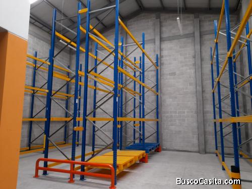 RENTO OFIBODEGA ZONA 4 MIXCO