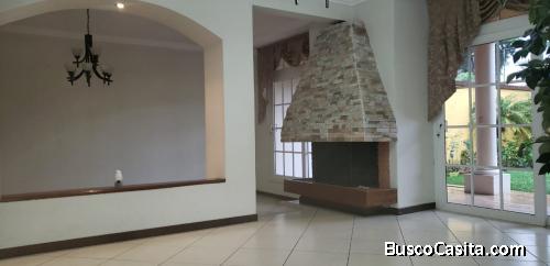 Casa en venta y alquiler en Sompopero zona 11, fuera de garita