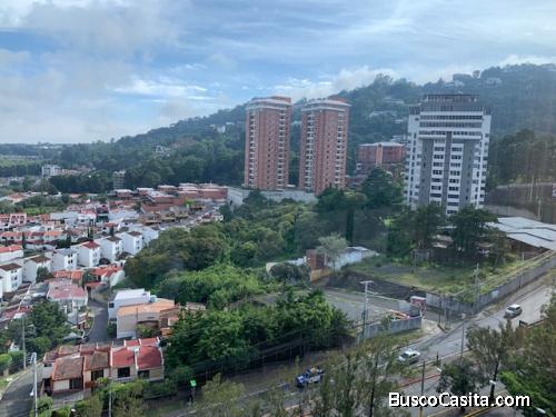 Apartamento de 2 habitaciones en renta zona 15 VH2