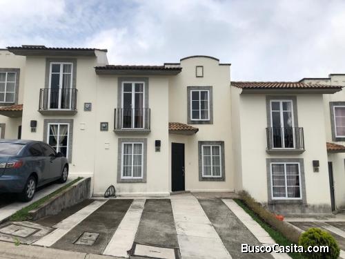 VILLA CAPRI CASA EN VENTA