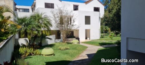 APARTAMENTO EN RENTA EN ZONA 14