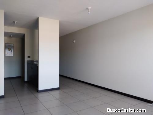 Céntrico apartamento en renta, zona 5, Guatemala.