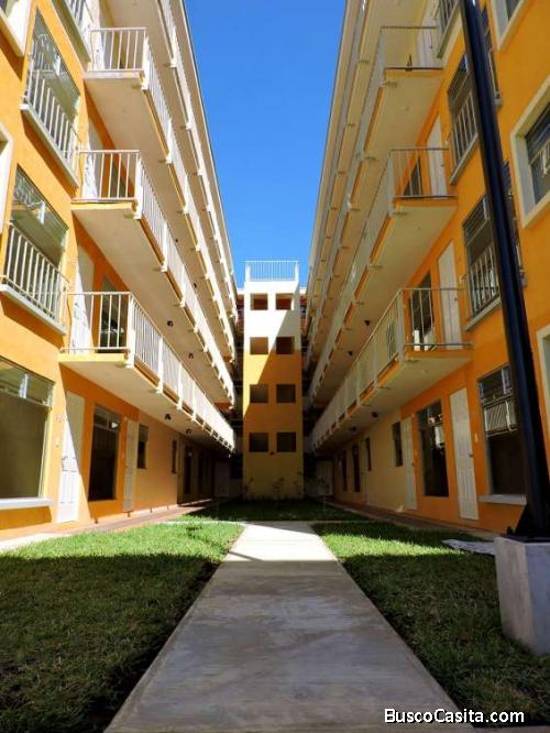 VENTA DE APARTAMENTO REFUGIO DE SAN RAFAEL ZONA 18