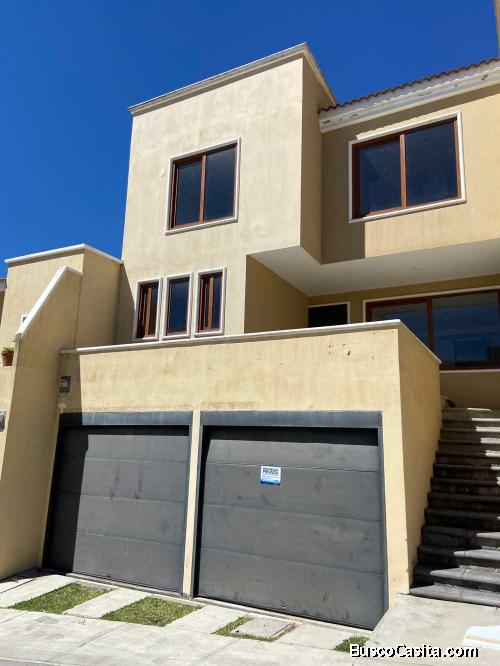 VENTA DE 2 CASAS EN CUMBRES DE LA ARBOLEDA, FRAIJANES