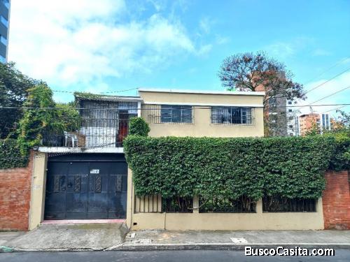 Casa en Venta zona 10