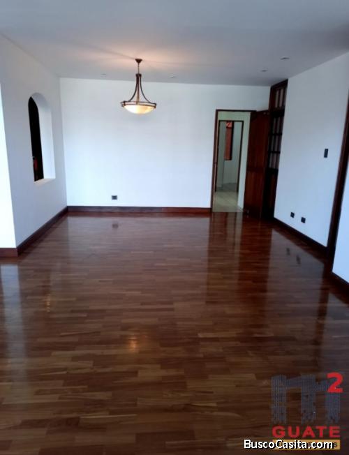 Apartamento de 189 m2 de construcción en Venta, Zona 10