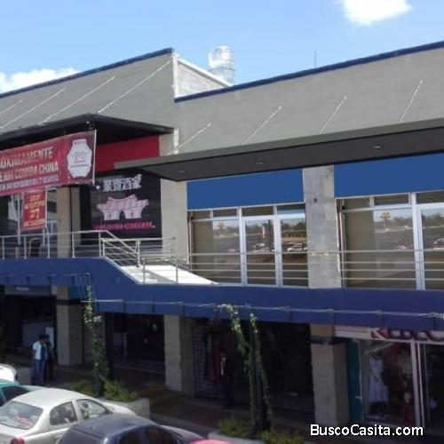 Renta Local en 2 Niveles Plaza Comercial en San Cristóbal