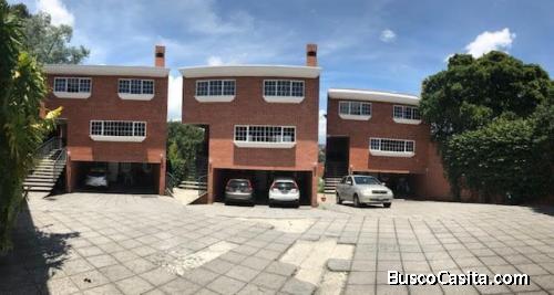 VENTA 3 casas en zona 15 Vista Hermosa 3 Venta