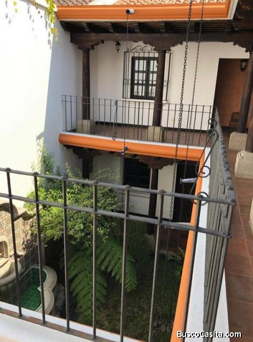 Vendo casa en exclusivo residencial Los Tecolotes en Antigua Guatemala