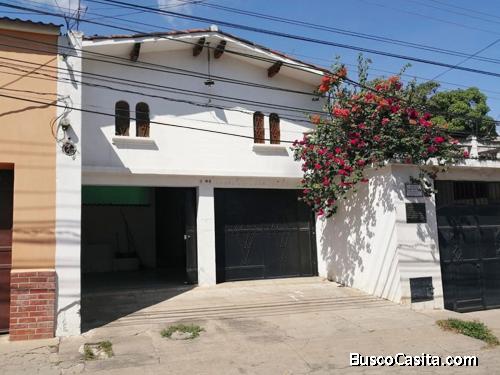 CASA EN VENTA ZONA 1 DE CHIQUIMULA / MUNDO INMOBILIARIO
