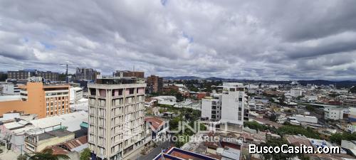 GRANAT APARTAMENTO EN RENTA ZONA 4