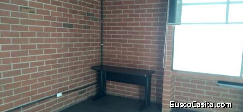  MUNDO INMOBILIARIO / DISTRITO MIRAFLORES OFICINA EN VENTA Y RENTA ZONA 11 