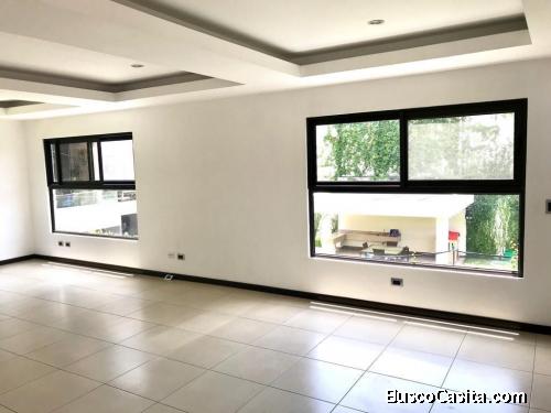 ELGIN II CASA TIPO TOWNHOUSE EN RENTA ZONA 13