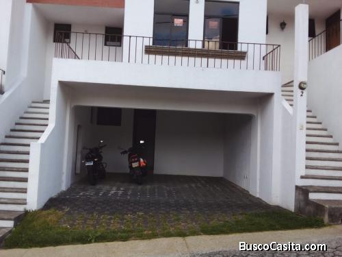 CASA EN VENTA RESIDENCIALES SAN TELMO, SAN LUCAS SACATEPEQUEZ