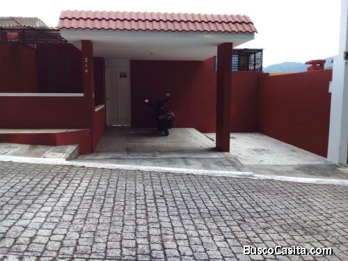 CASA EN VILLAS DE LA MESETA, SAL LUCAS SACATEPEQUEZ 