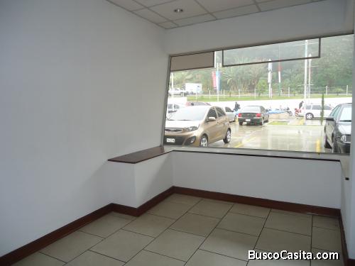 RENTA Local Plaza Comercial km. 17 Carretera Salvador