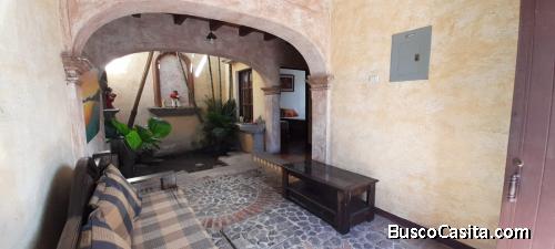 Rento casa en condominio Serenisima en Antigua Guatemala